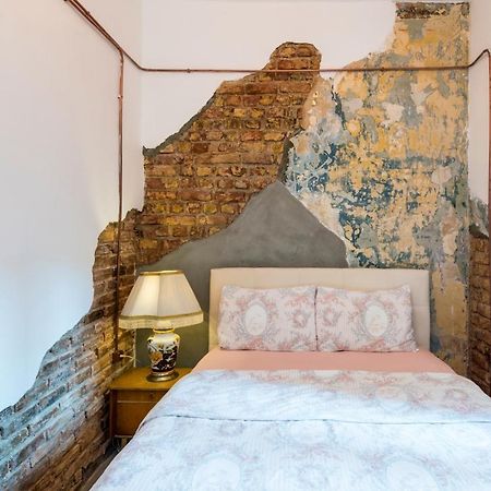 By Galata- Historical And Modern Apartment Estambul Exterior foto